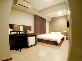 Sonezaki Luxe Hotel