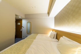 SureStay Plus Hotel by Best Western Shin-Osaka
