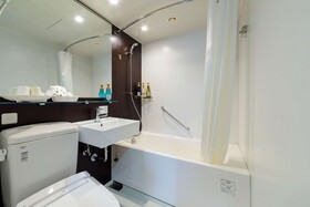 SureStay Plus Hotel by Best Western Shin-Osaka
