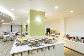 SureStay Plus Hotel by Best Western Shin-Osaka