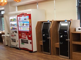 Tama Cabin Osaka Honmachi