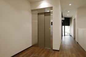Tama Cabin Osaka Honmachi
