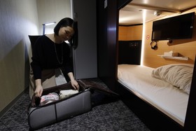 Tama Cabin Osaka Honmachi