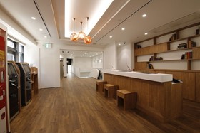 Tama Cabin Osaka Honmachi