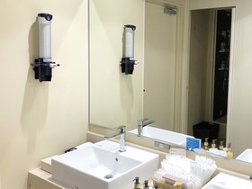 Tama Cabin Osaka Honmachi