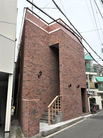 Tamade Sakura House