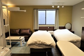 Tamade Sakura House