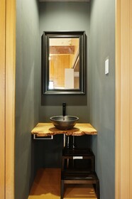 Tenka Chaya Residence East