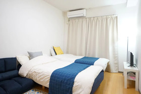 Terry's Apartment Namba South I
