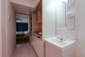 Terry's Apartment Namba South I