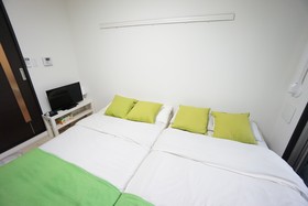 Terry's Apartment Namba West I