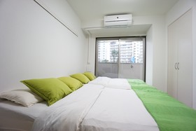 Terry's Apartment Namba West I
