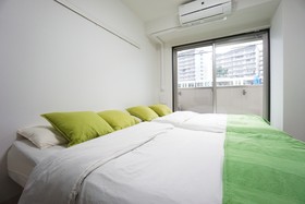 Terry's Apartment Namba West I