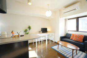 Terry's Apartment Shinsaibashi East I