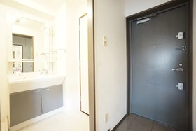 Terry's Apartment Shinsaibashi East I
