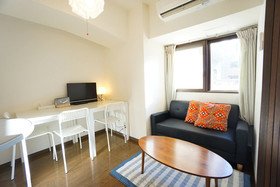 Terry's Apartment Shinsaibashi East I