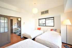 Terry's Apartment Shinsaibashi East I