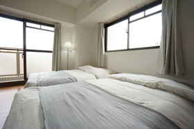 Terry's Apartment Shinsaibashi East I