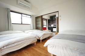 Terry's Apartment Shinsaibashi East I