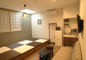 Tomaro Osaka Bay