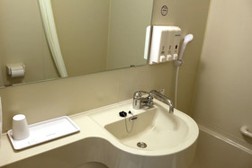 Toyoko Inn Osaka Kyobashi Sakuranomiya
