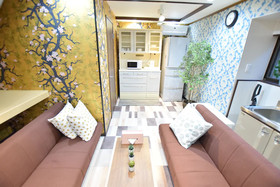 Tsuki Tsuruhashi House