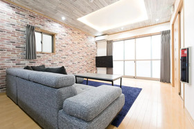 Universal House