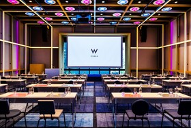 W Osaka