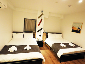 Yeah Room Namba