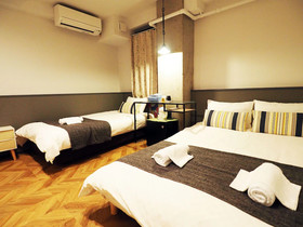 Yeah Room Namba
