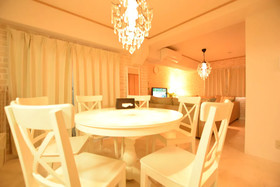 Yokoduna Hostel