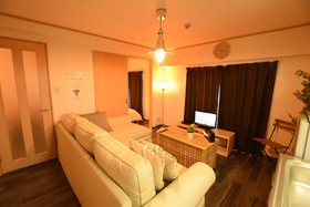 Yokoduna Hostel