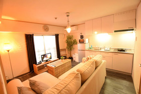 Yokoduna Hostel
