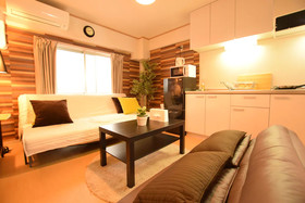 Yokoduna Hostel