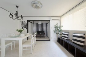 Zebrahouse Himejima