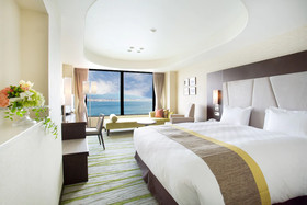 Lake Biwa Otsu Prince Hotel