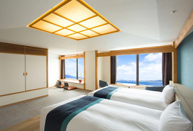 Lake Biwa Otsu Prince Hotel