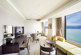Lake Biwa Otsu Prince Hotel