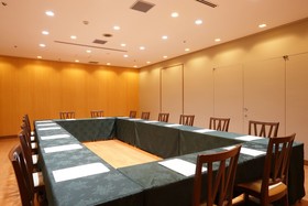 Shin-Osaka Esaka Tokyu REI Hotel