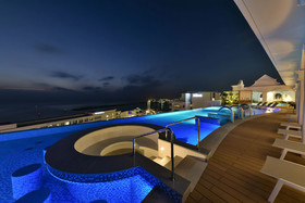 Lequ Okinawa Chatan Spa & Resort