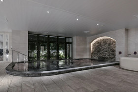 Lequ Okinawa Chatan Spa & Resort