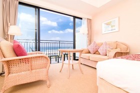 Southern Beach Hotel & Resort