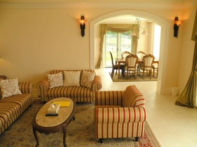 Okinawa Villa Geihinkan
