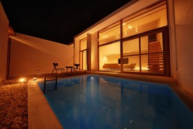 Villa de Fleur Secret Villas