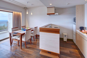 Ala Mahaina Condo Hotel