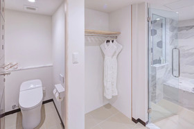 Ala Mahaina Condo Hotel