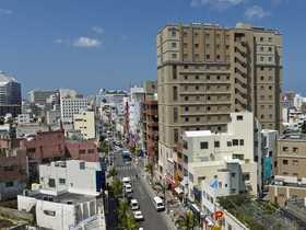 JAL City Naha
