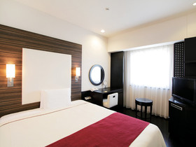 JAL City Naha