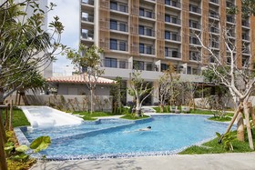 Strata Naha