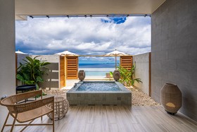 One Suite The Grand